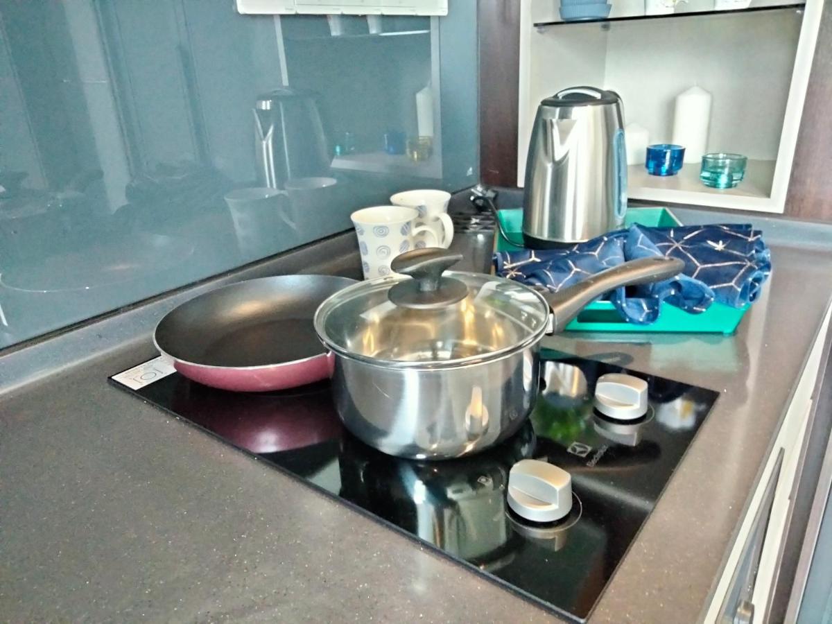 Scarletz Suites Klcc I Homebrickz Κουάλα Λουμπούρ Εξωτερικό φωτογραφία