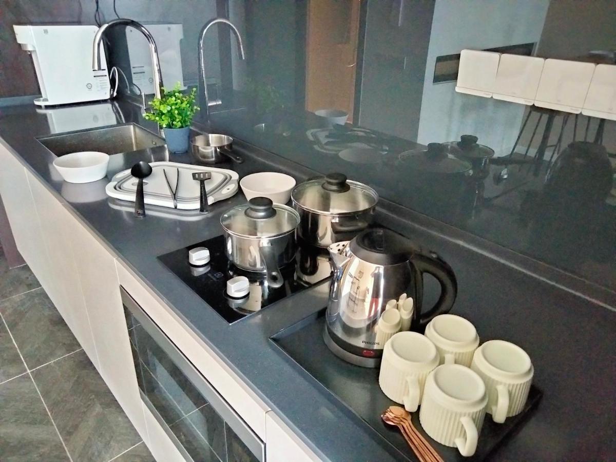 Scarletz Suites Klcc I Homebrickz Κουάλα Λουμπούρ Εξωτερικό φωτογραφία
