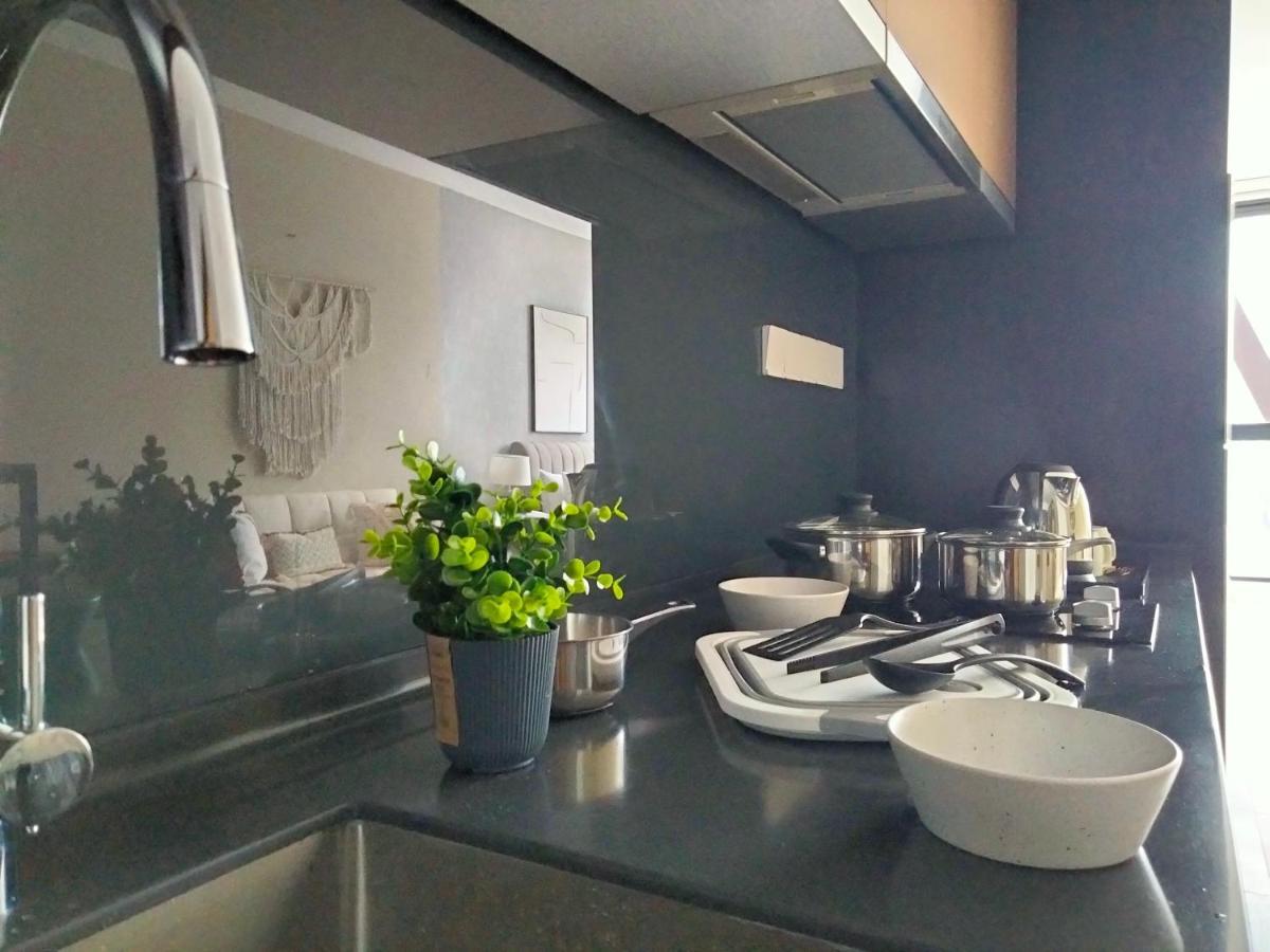 Scarletz Suites Klcc I Homebrickz Κουάλα Λουμπούρ Εξωτερικό φωτογραφία