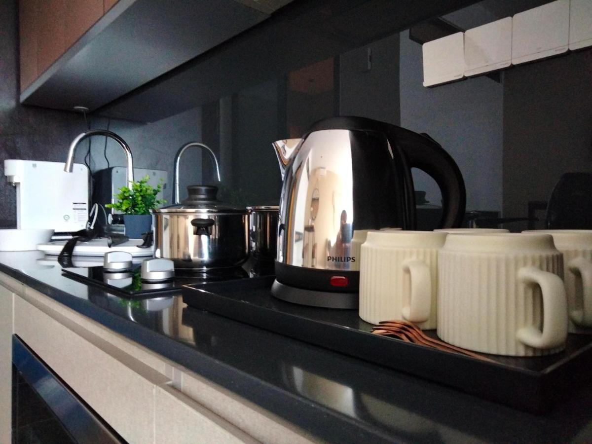 Scarletz Suites Klcc I Homebrickz Κουάλα Λουμπούρ Εξωτερικό φωτογραφία